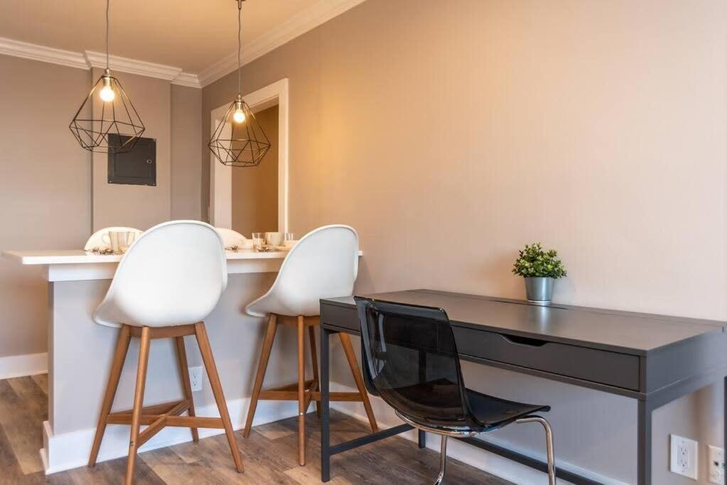 Downtown 18th Fl! View& Onsite Parking Lm1807 Atlanta