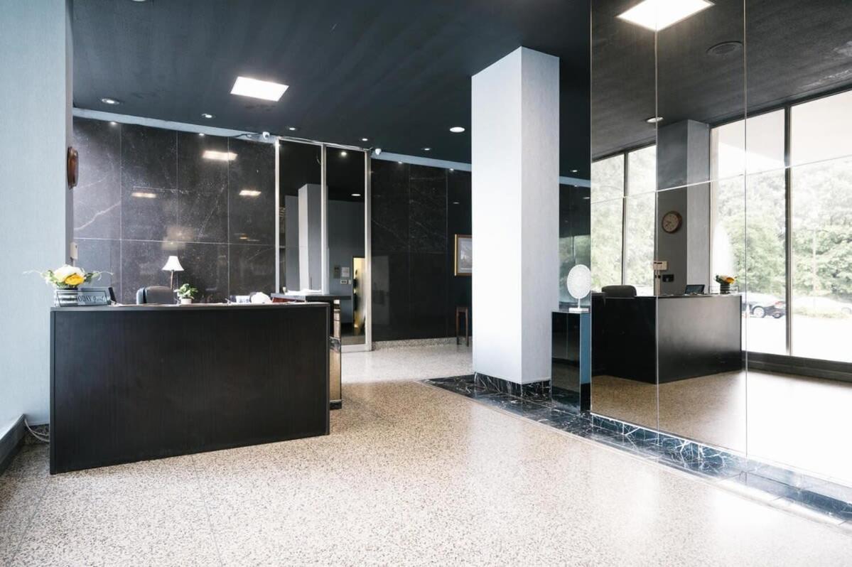 Ferienhaus Downtown 18th Fl! View& Onsite Parking Lm1807 Atlanta