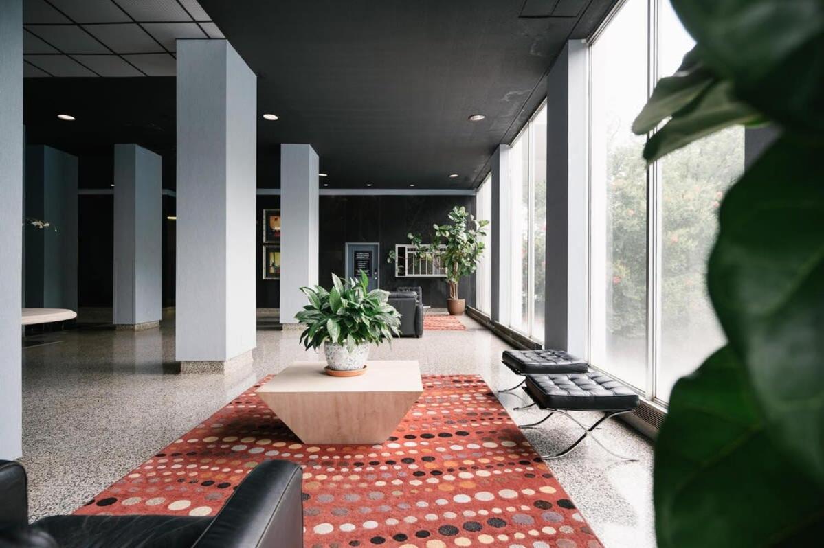 Ferienhaus Downtown 18th Fl! View& Onsite Parking Lm1807